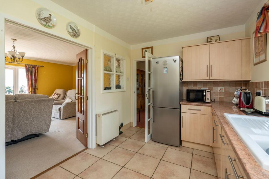 House in East Lindsey, West Keal - View 4
