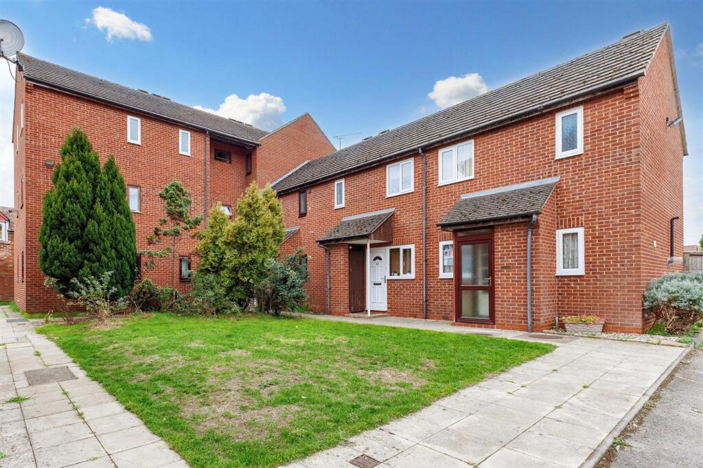 1-bed flat on Bewdley Street, Evesham, WR11, £90,000