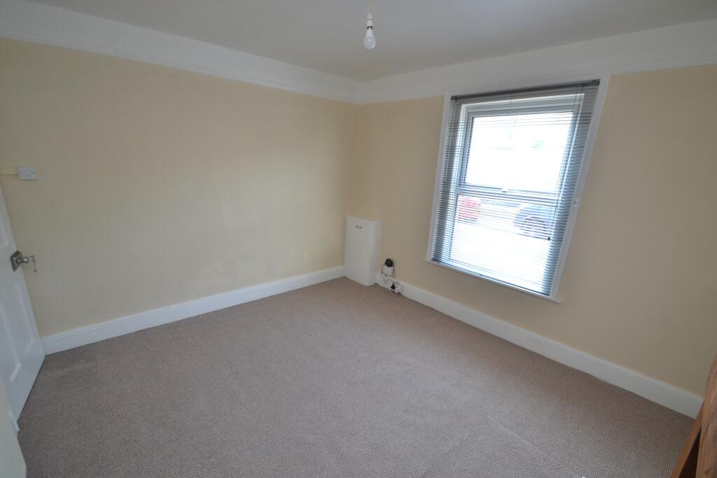House in Ryde, Oakfield - View 4