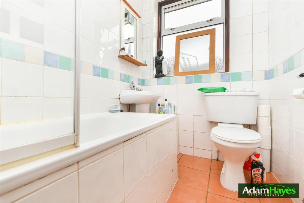 Apartment in London, North Finchley - View 4