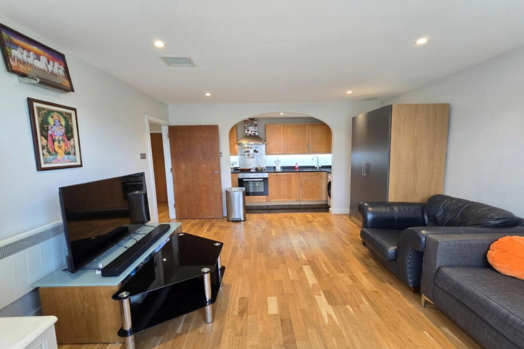 Property photo 8