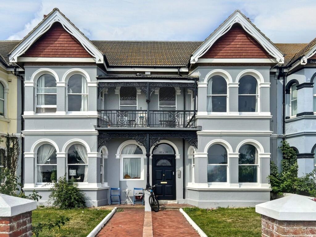 Main image of property: Brighton Road, Worthing, BN11