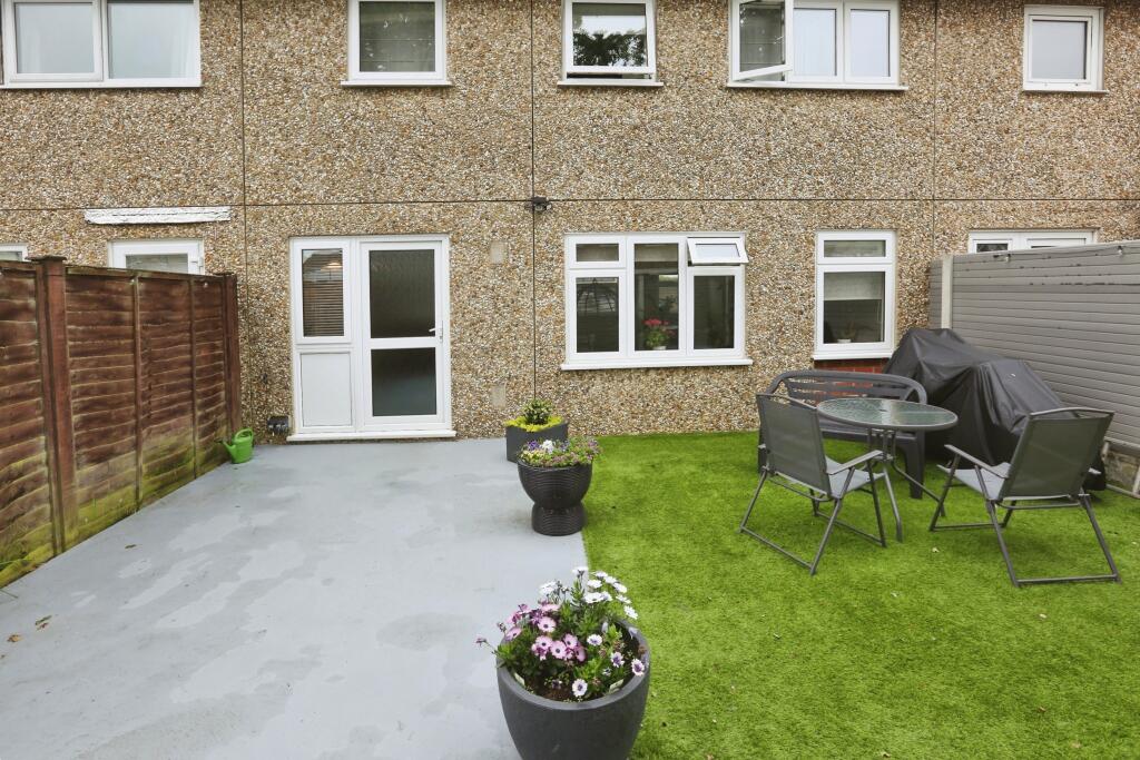 Main image of property: Deeping Close, Southampton, SO19