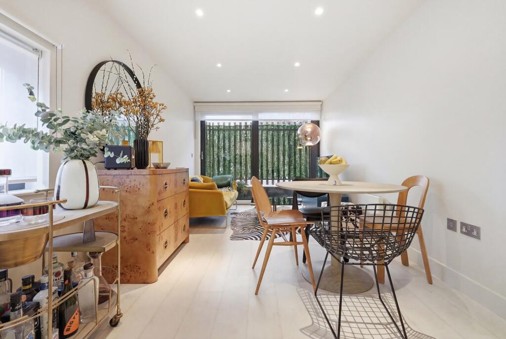 Main image of property: Florida Street, Bethnal Green, E2