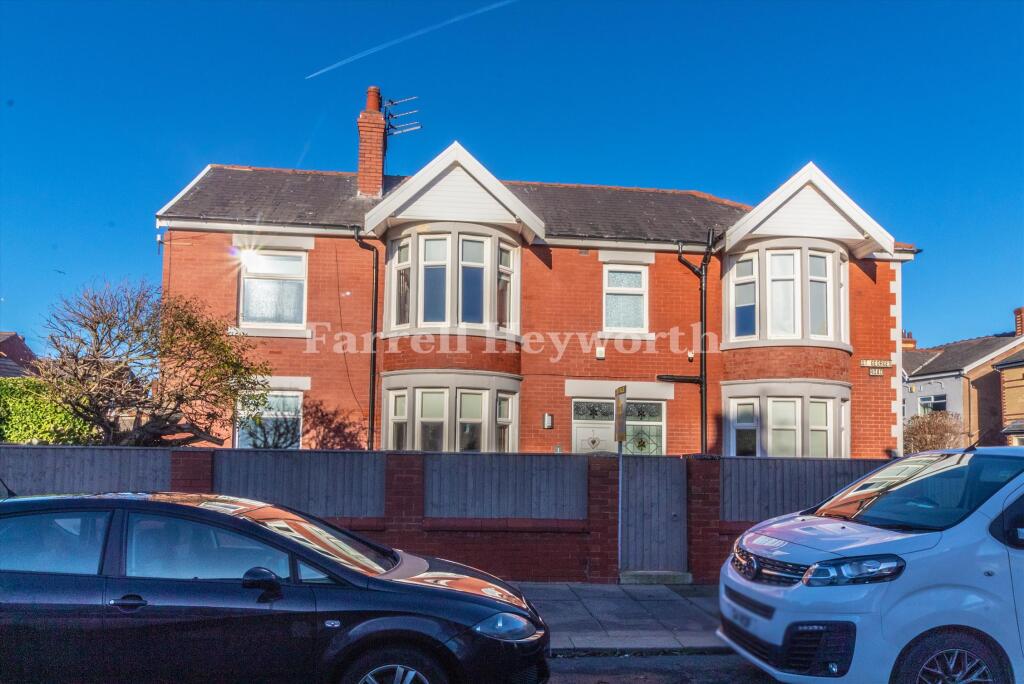 3-bed detached on St Georges Road, Blackpool, £279,000