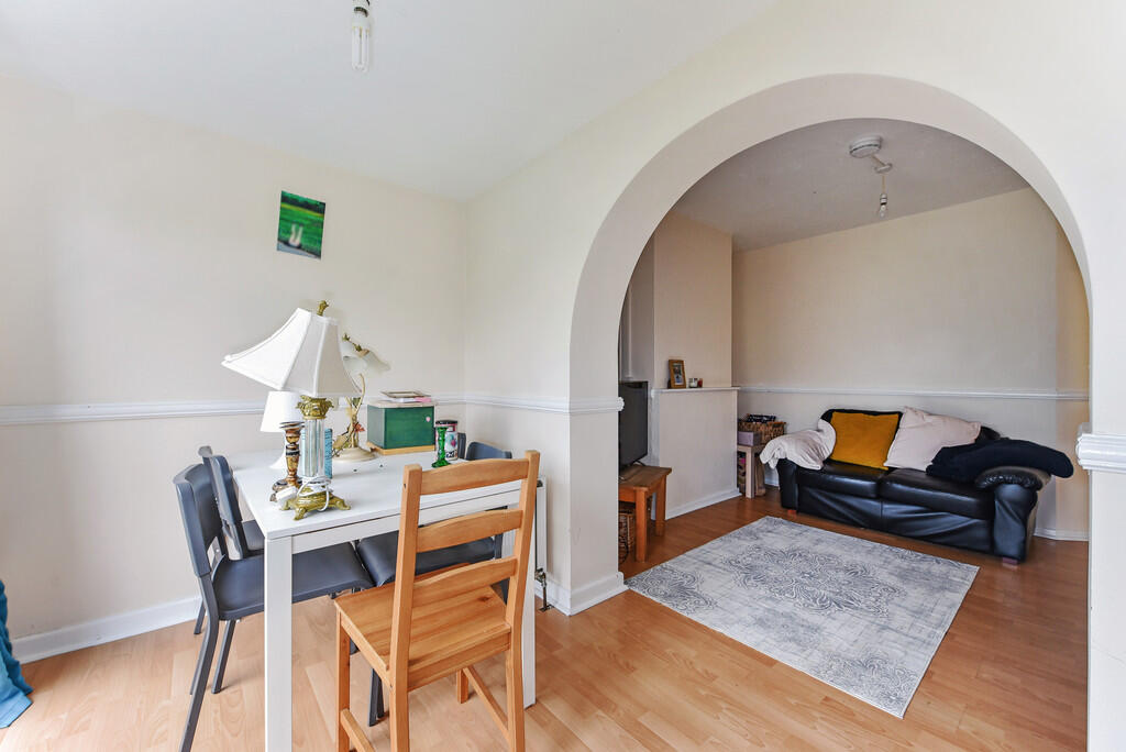 House in Southampton - View 4