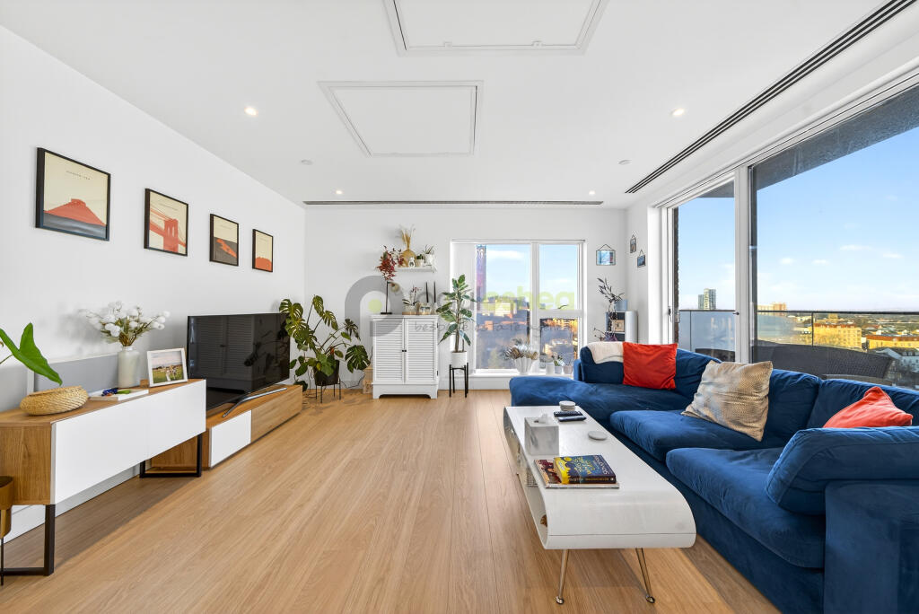 Main image of property: Amarelle Apartments, 41 Cherry Orchard Road, Croydon, Surrey