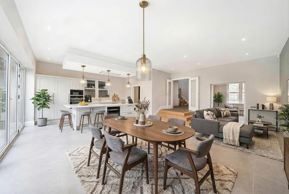 5-bed house on Bilbrooke Gardens, Whetstone, £1,495,000
