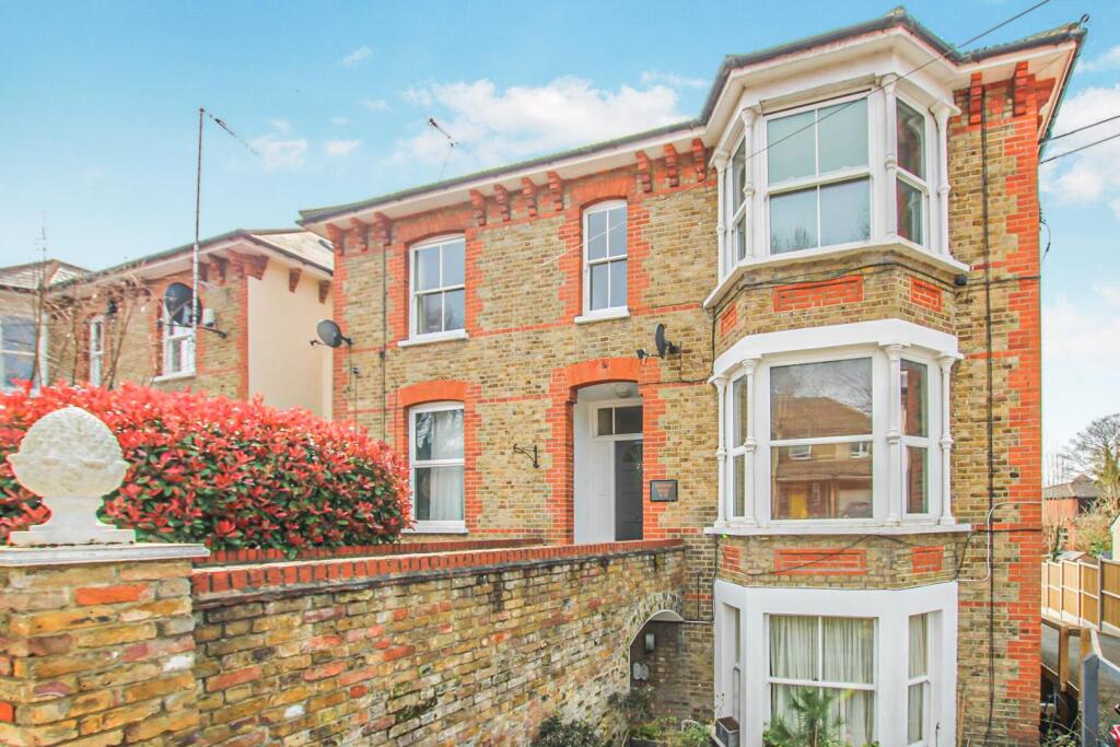 Main image of property: Rosewood House, Rose Valley, Brentwood