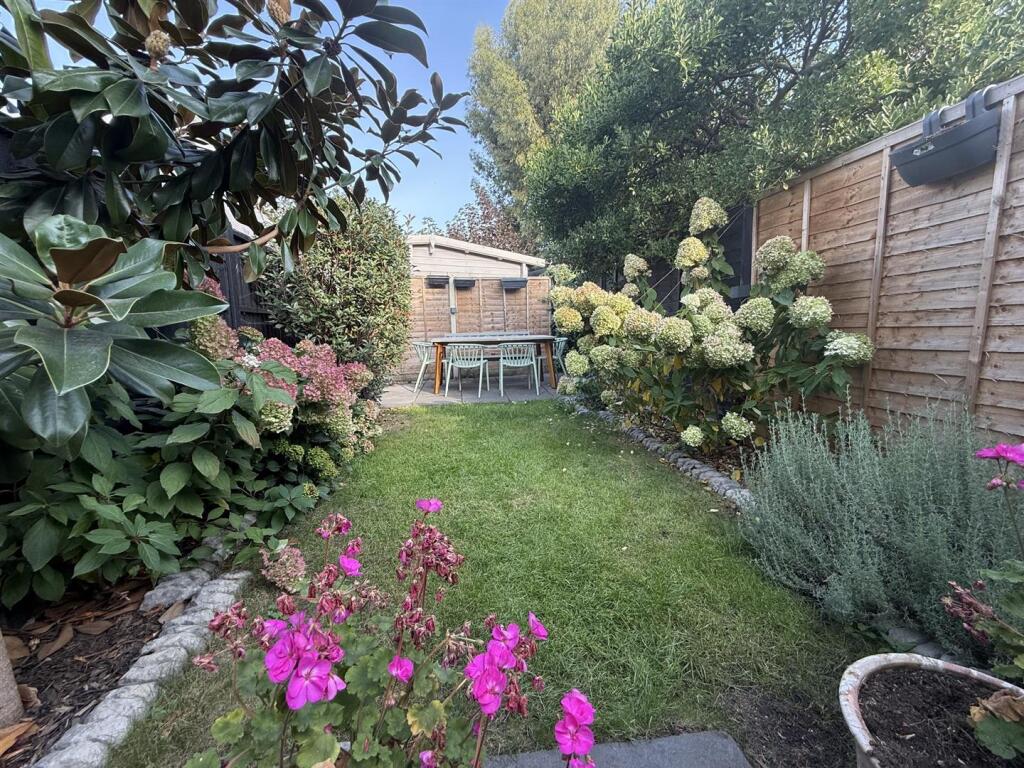 Property photo 11