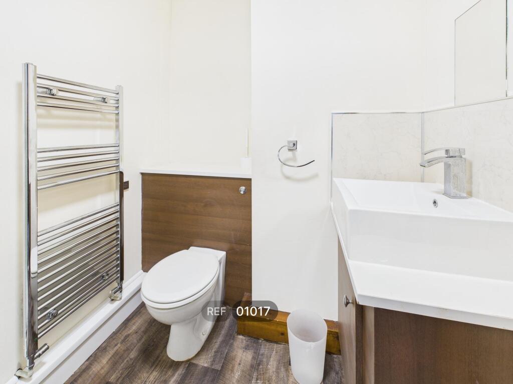 Apartment in Hull - More