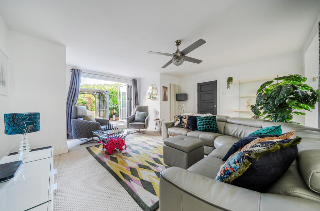 House in Portsmouth - View 2