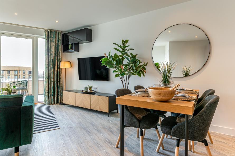 Apartment in Hounslow, Lampton, Heston - View 5