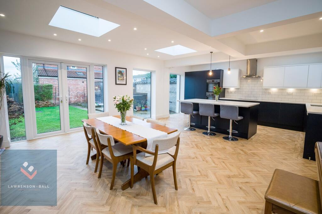 Main image of property: Mannings Lane South, Chester, CH2