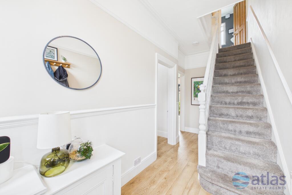 House in Liverpool, Mossley Hill - More