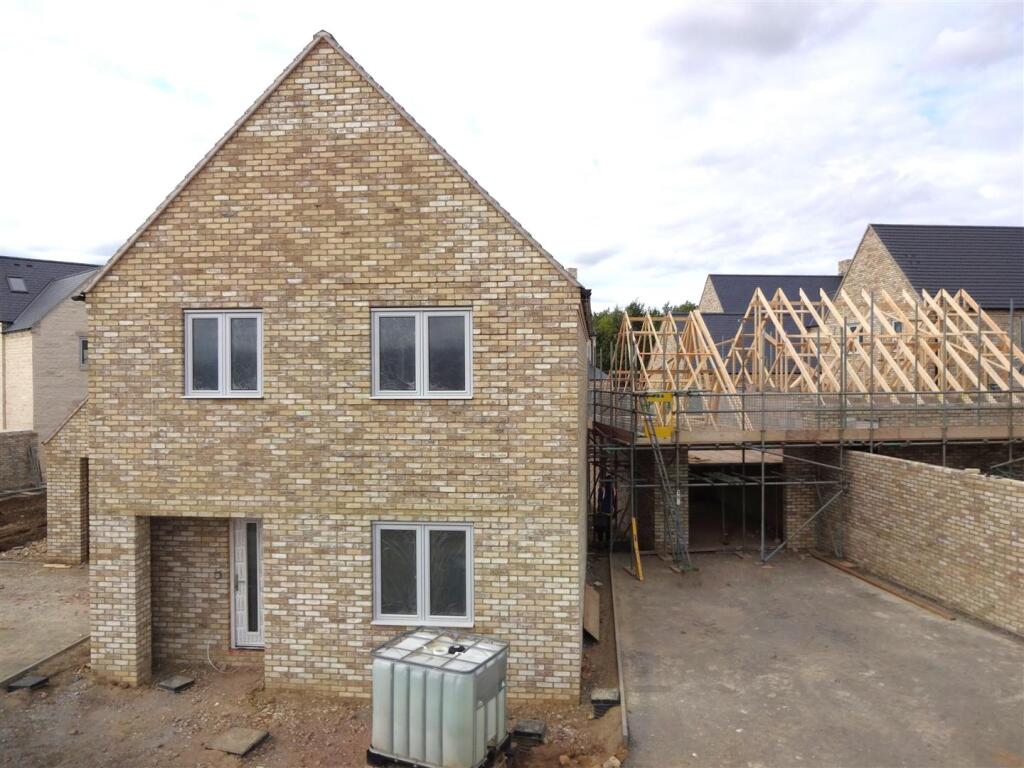 House in Northampton, Deene