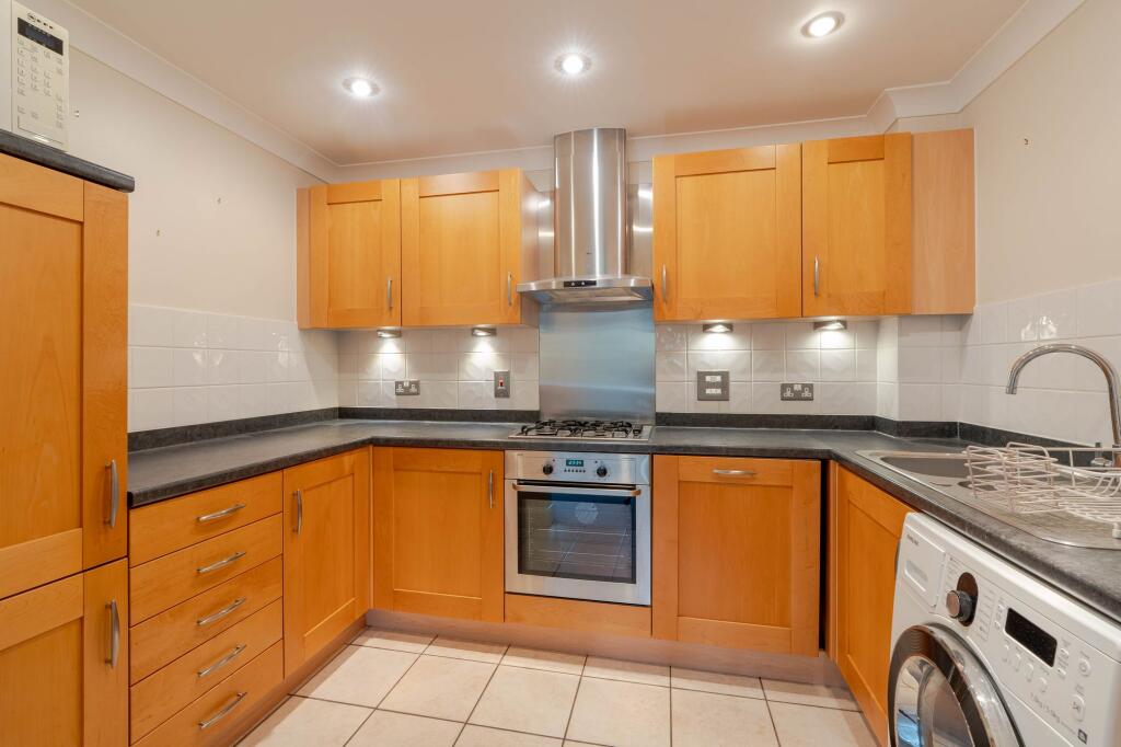 Apartment in Oxford - More