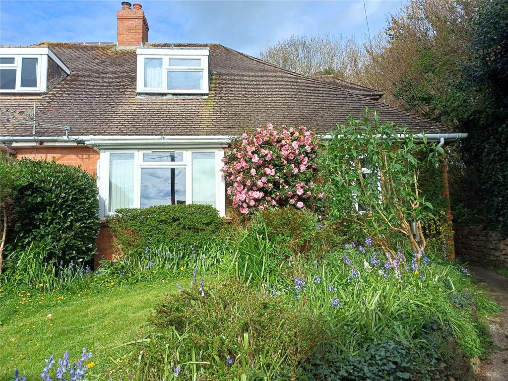 3-bed semi-detached on Nordons, Bridport, Dorset, DT6, £335,000