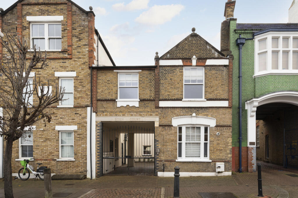 Main image of property: Standen Road, London, SW18