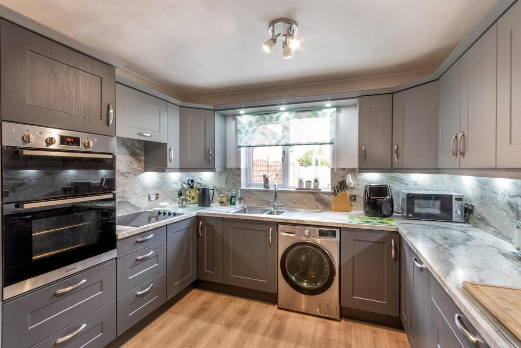 House in Doncaster, Mattersey Thorpe - View 2