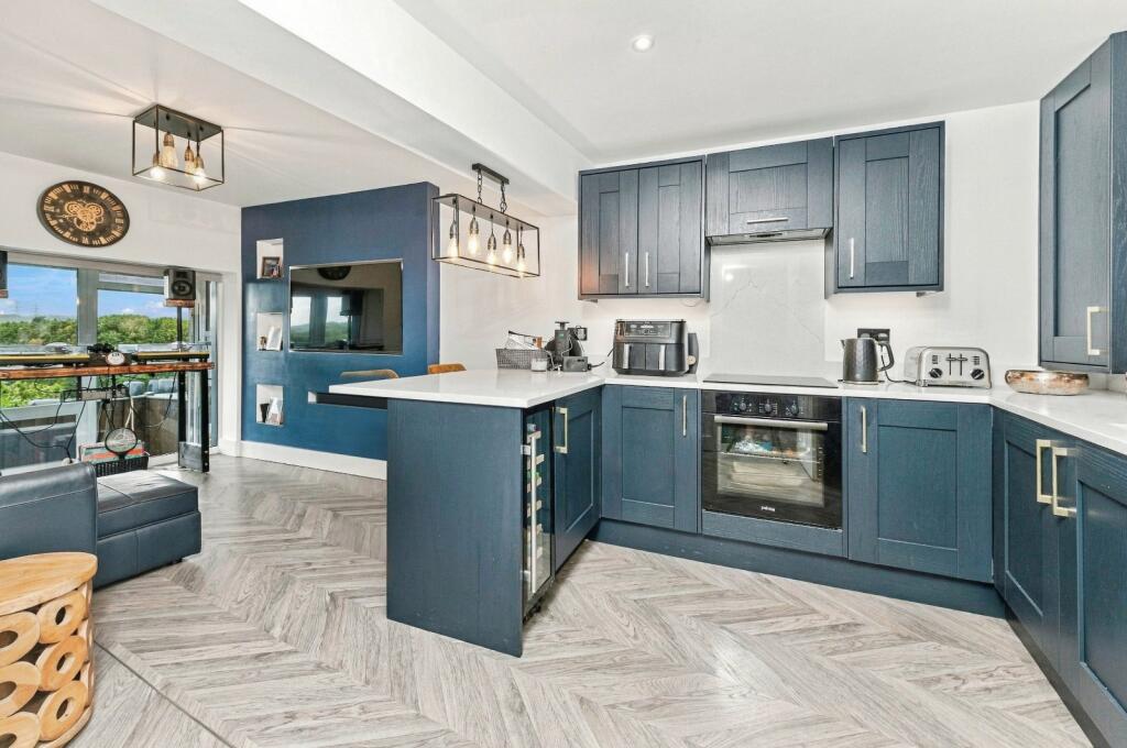 House in Kirklees, Drub - View 2