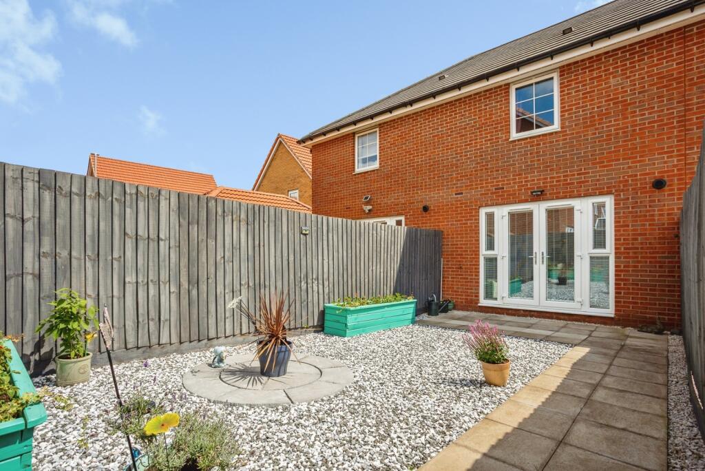 House in Rushcliffe, Bingham - View 2