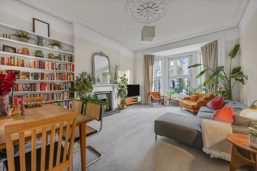 Main image of property: Lordship Park, London, N16