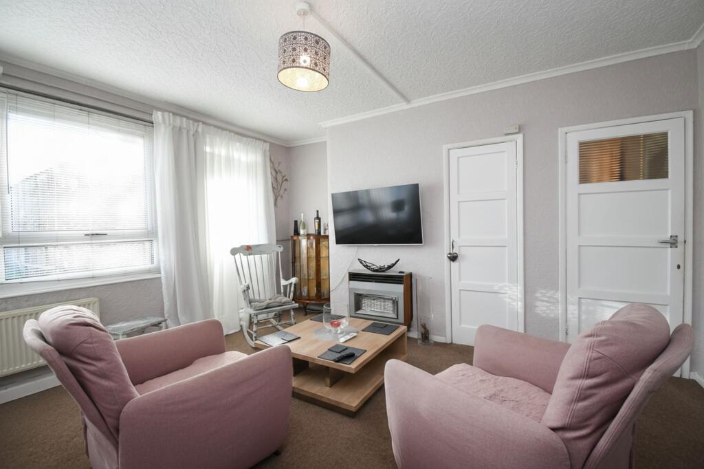 2-bed flat on Church Street, Eccles, M30, £100,000
