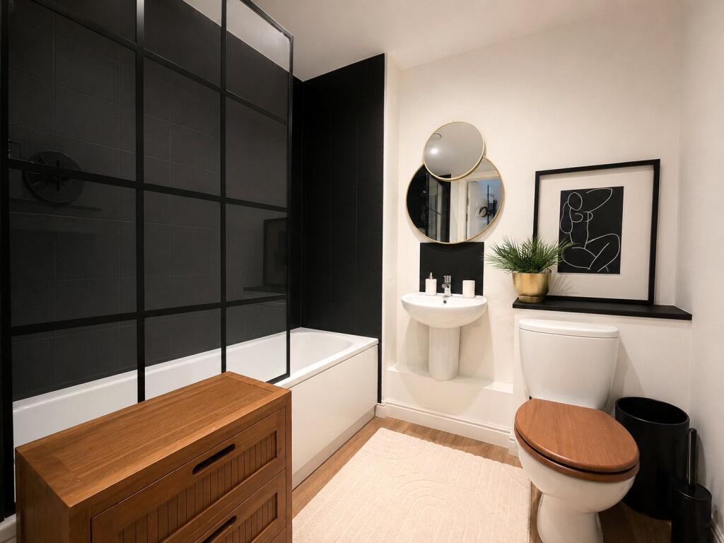 Blacksmith Close, Aldershot, Hampshire, GU12 - View 5