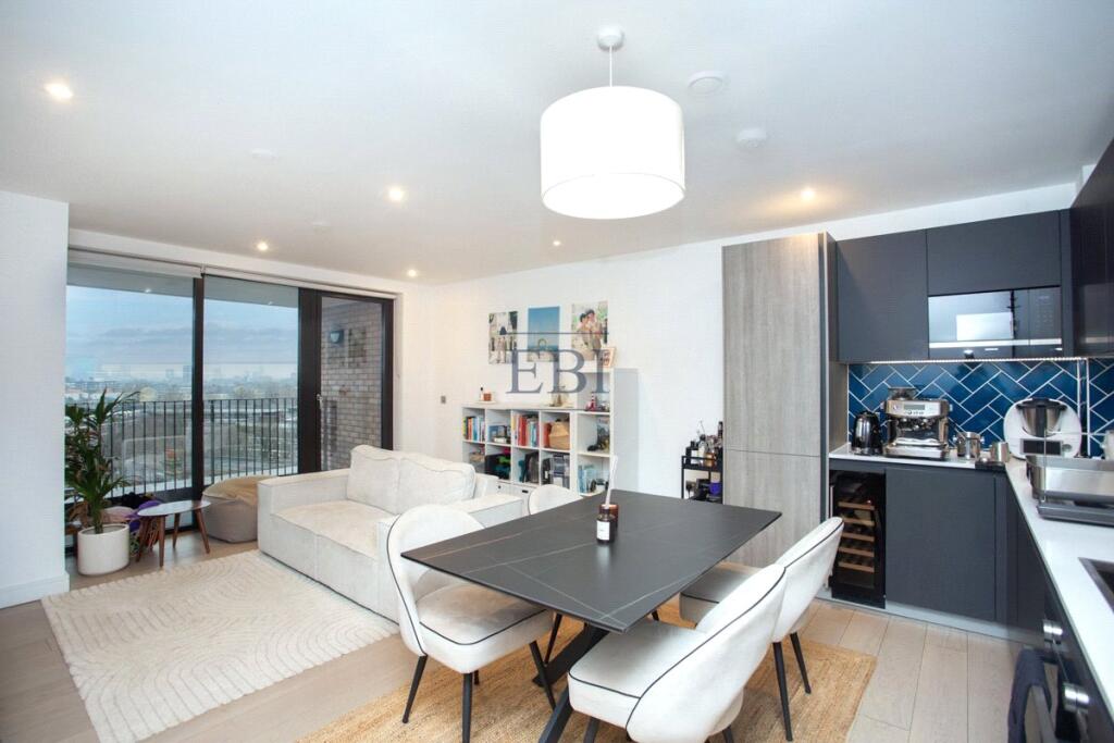 Main image of property: Rosewood Building, Shoreditch Exchange, Gorsuch Place, Hoxton, E2