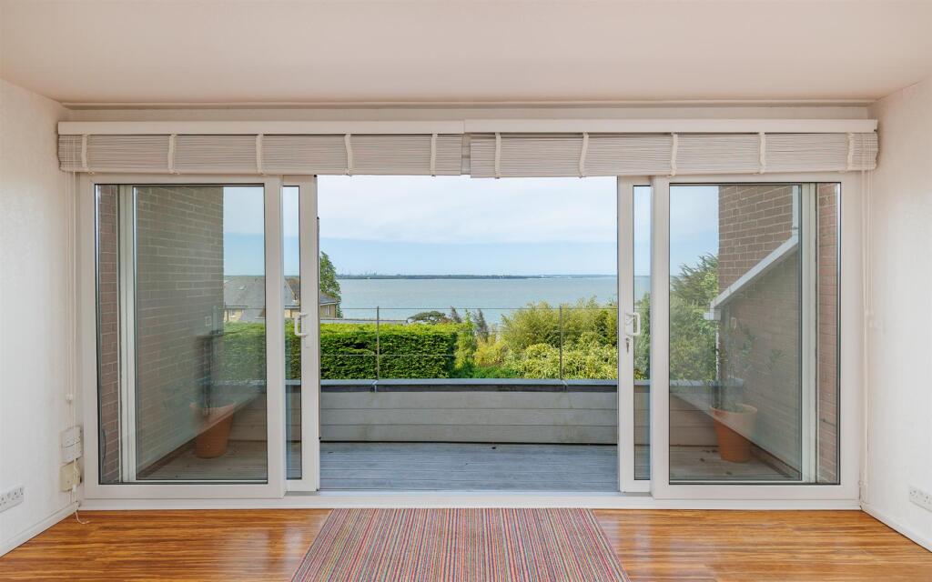 Main image of property: CHAIN FREE WITH GREAT SEA VIEWS - Cliff Road, Cowes