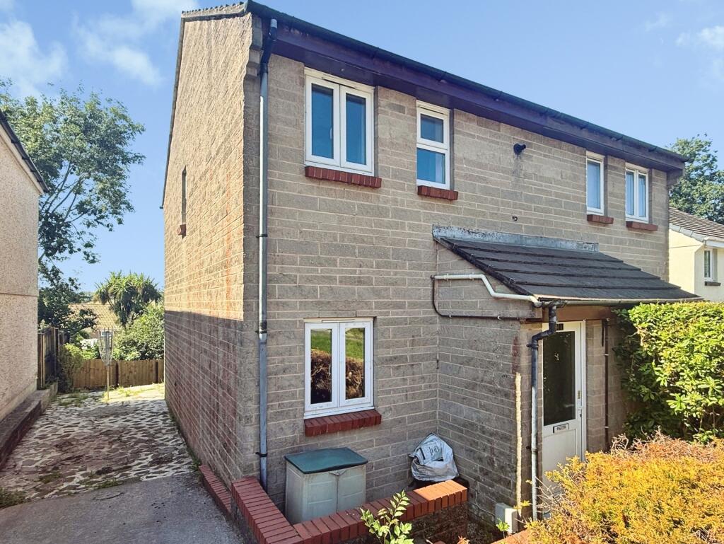 Main image of property: Plover Rise, Ivybridge, Devon