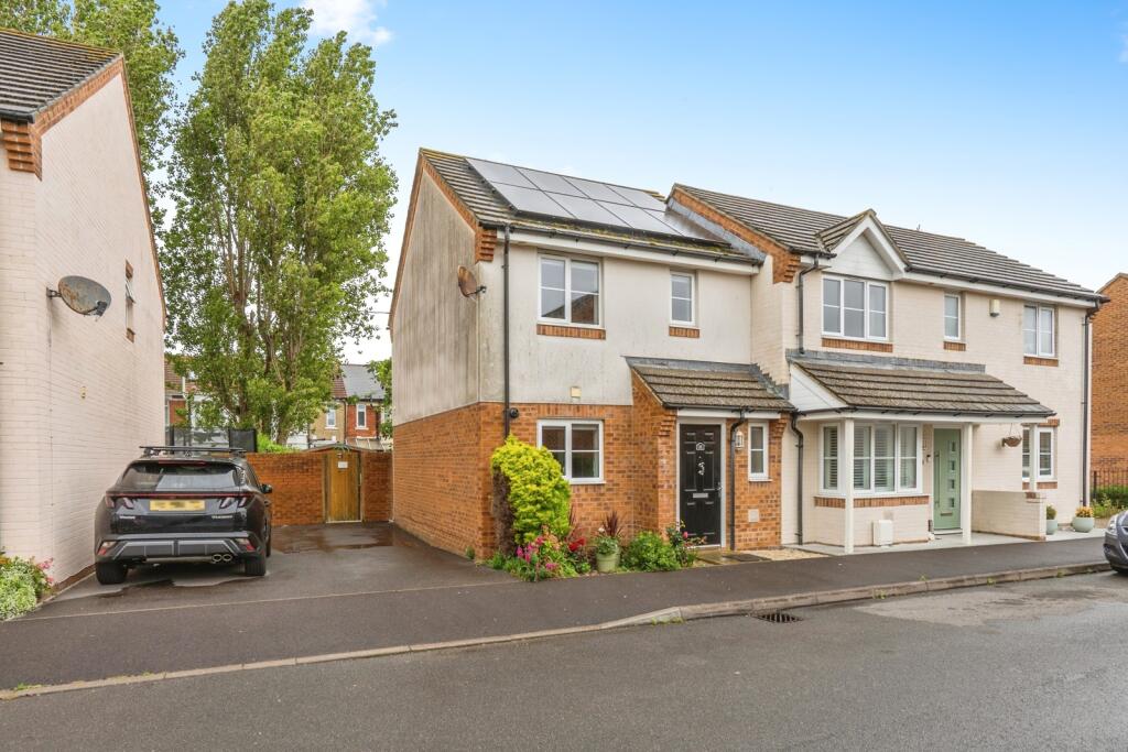 2-bed semi-detached on Cotton Road, Portsmouth, Hampshire, PO3, £265,000