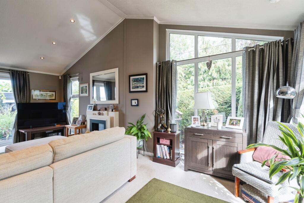 House in Salisbury, Amesbury - View 5