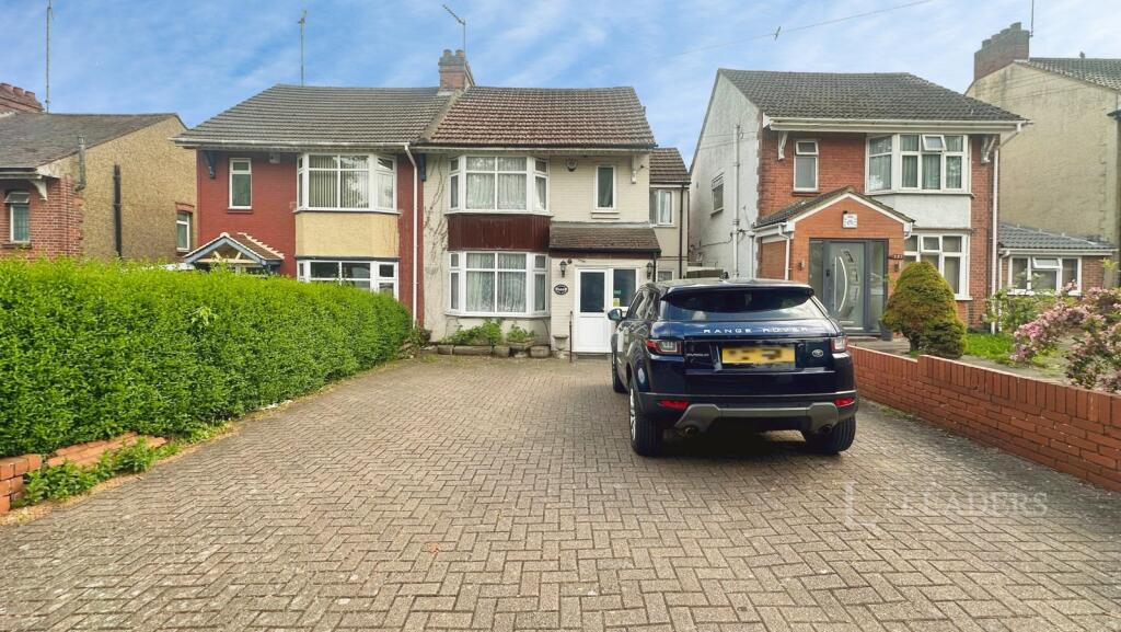 Main image of property: Dunstable Road, Luton, LU4