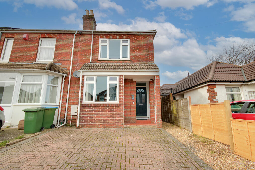 Main image of property: Bath Road, SOUTHAMPTON