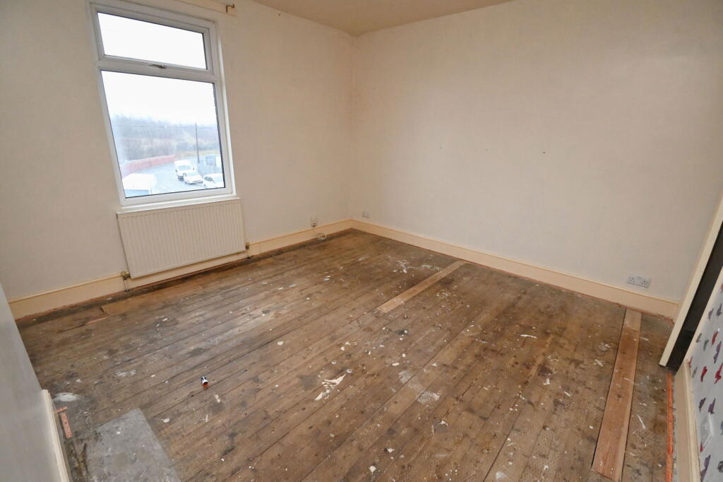 Burton Road, Barnsley, S71 5RP photo 5