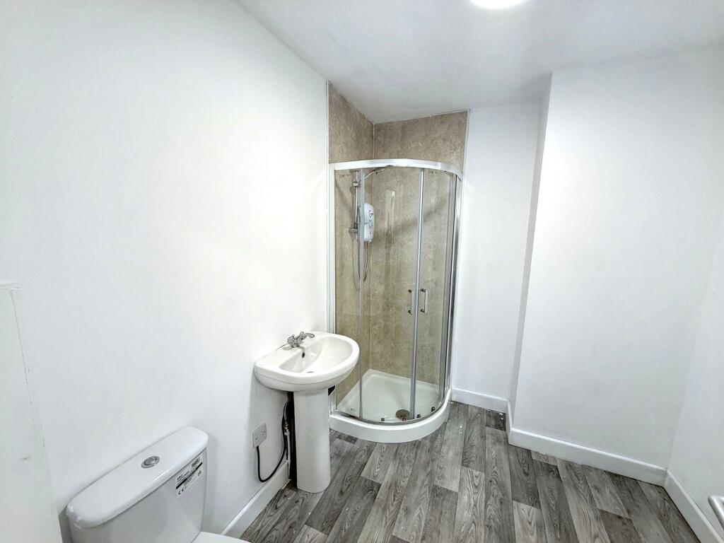 House in Stockton-on-Tees, Portrack - View 4