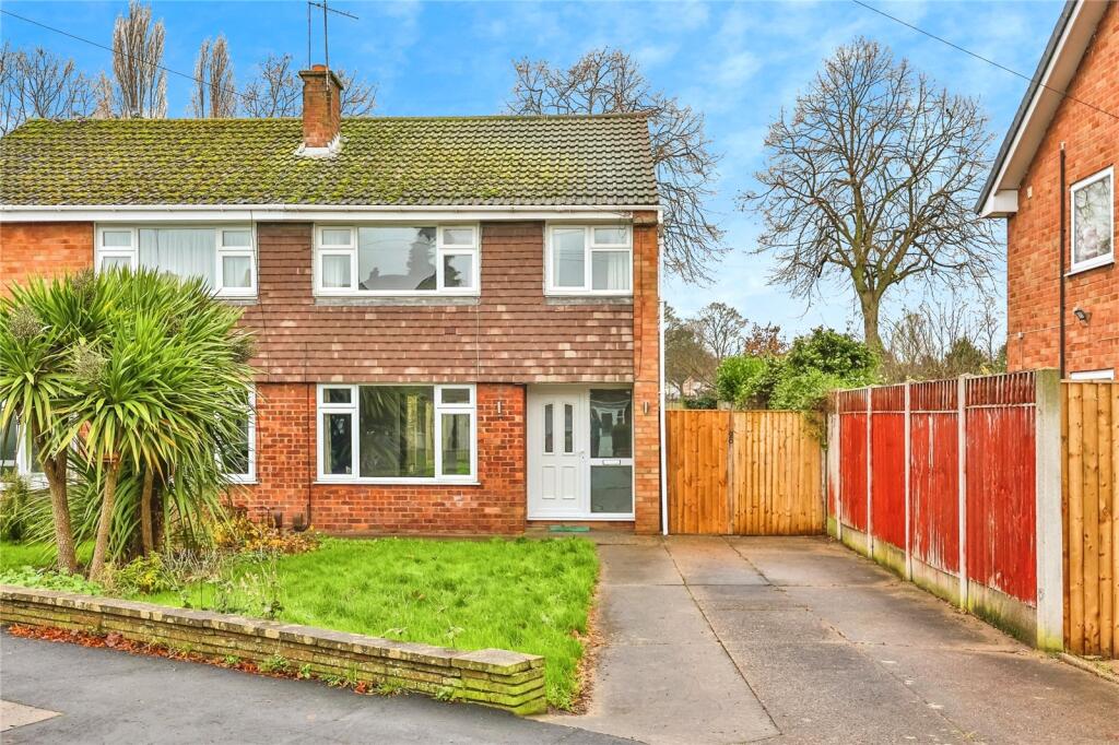 3-bed semi-detached on Ladbrooke Crescent, NOTTINGHAM, Nottinghamshire, NG6, £220,000
