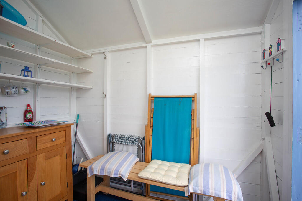 Beach Hut 319 photo 5