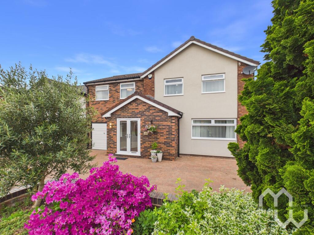 Perfectly Positioned in Aughton Village, Aughton – pohled 5