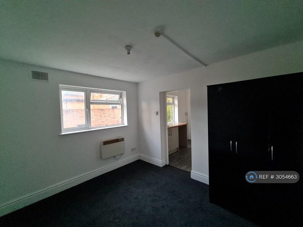 Apartment in Birmingham - View 4