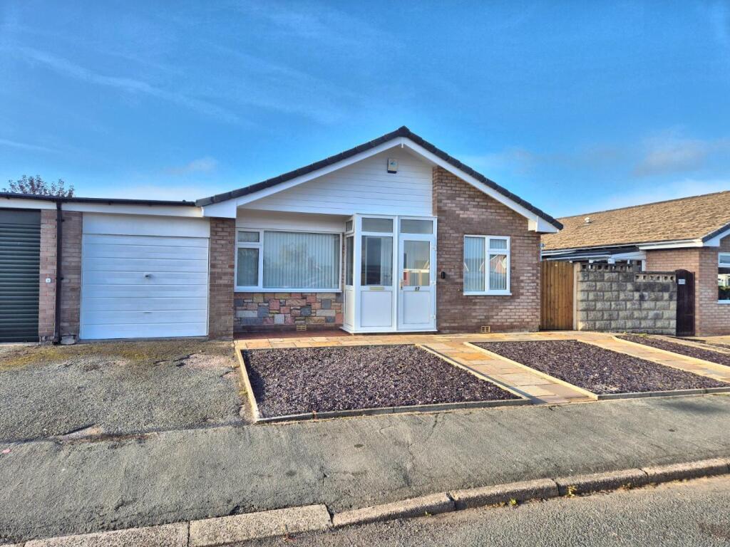 3-bed semi-detached on The Park, Ruthin, £280,000
