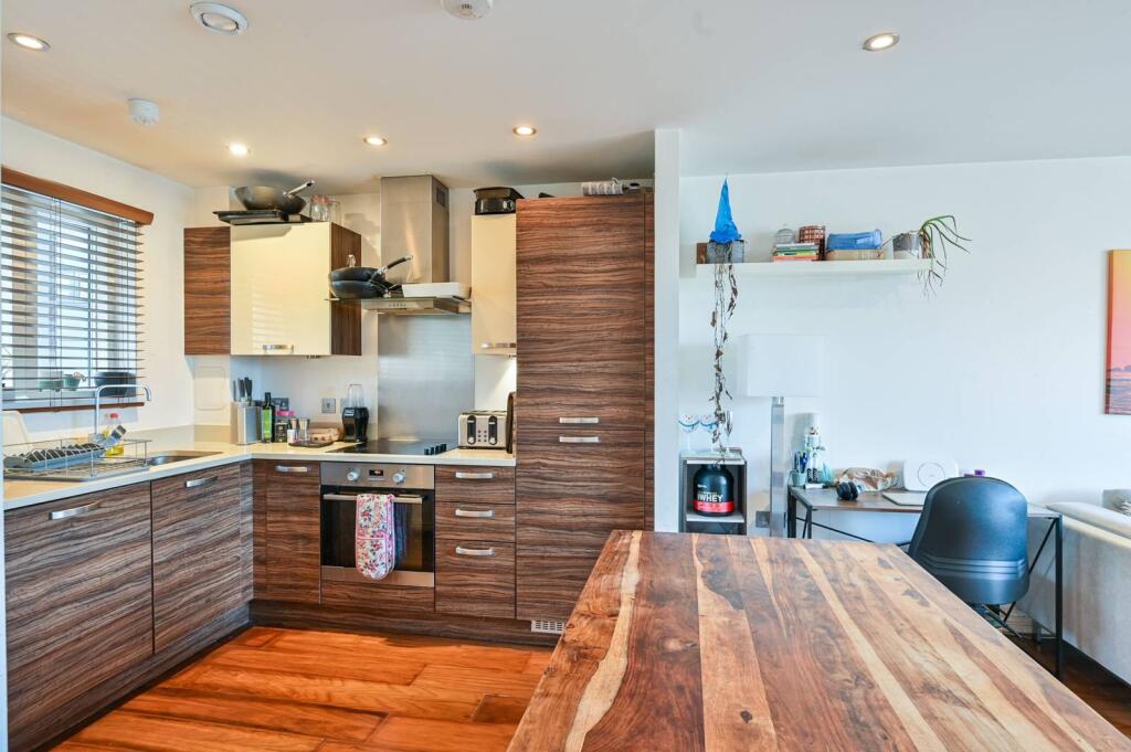 Main image of property: Boyson Road, Elephant and Castle, London, SE17
