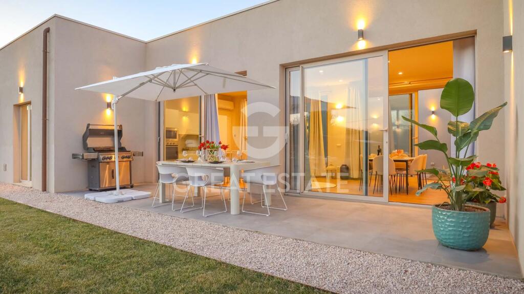 Main image of property: Umbria, Perugia, Castiglione del Lago