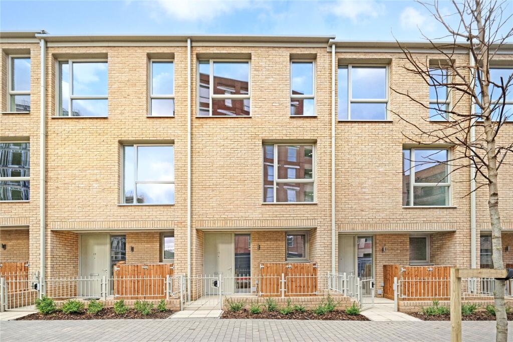 Main image of property: Pinder Road, Walthamstow, London, E17