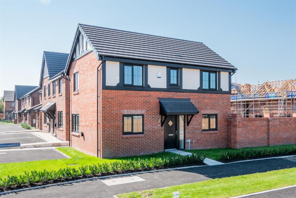 Main image of property: Fettlers Way, Horwich, Bolton