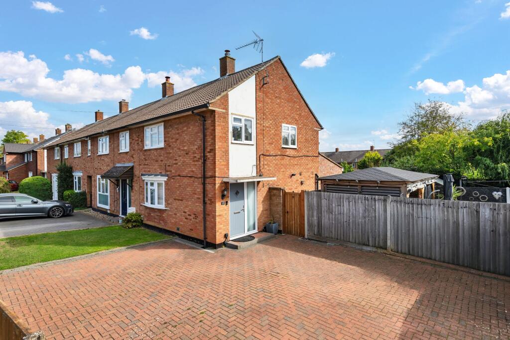 Main image of property: Sherwood, Letchworth Garden City, SG6