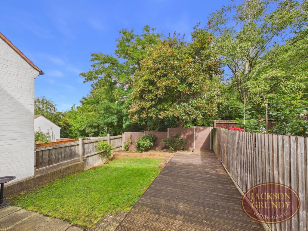 House in Northampton - View 3