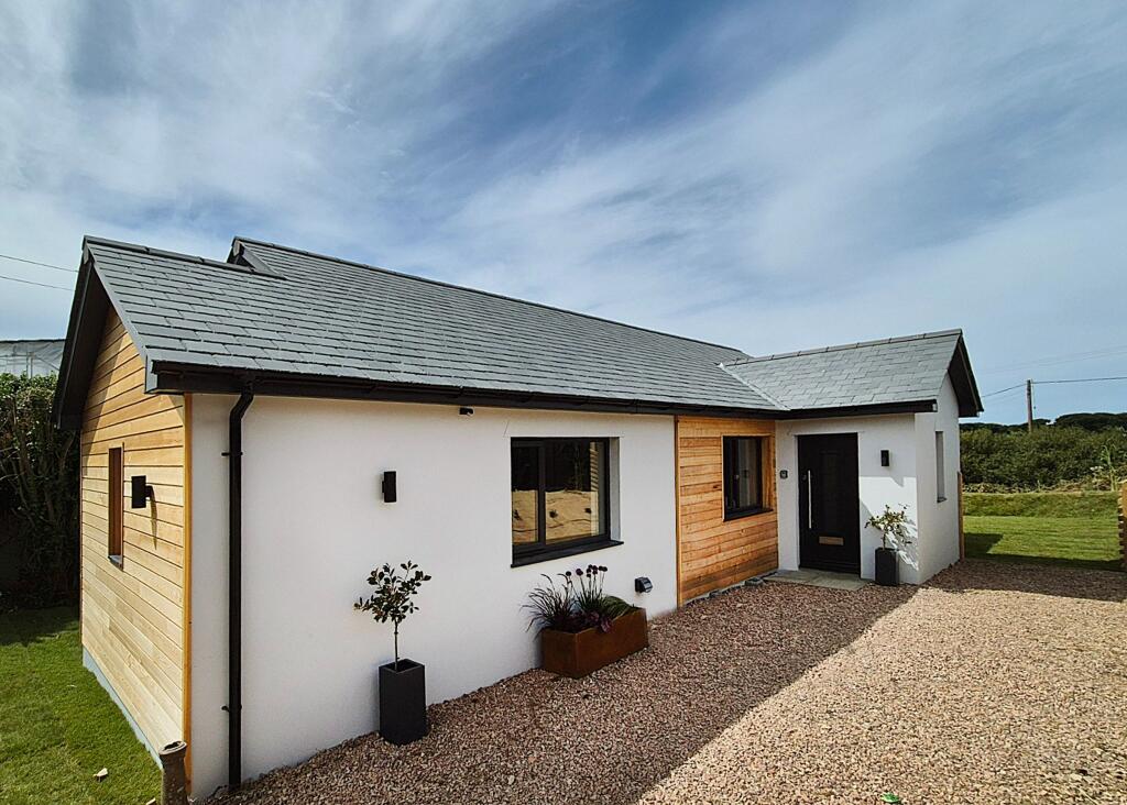 House in Exeter - View 2